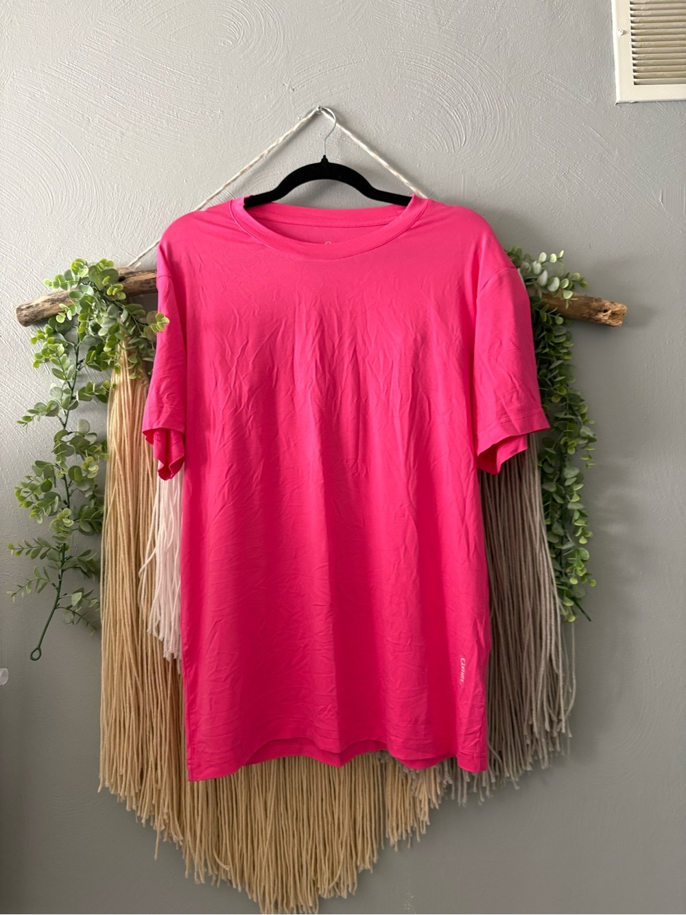 Comfrt Cloud Loungewear Crew Neck T-Shirt - Bright Pink